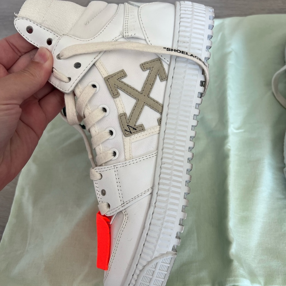 Authentic off white high top sneakers - Picture 2 of 8